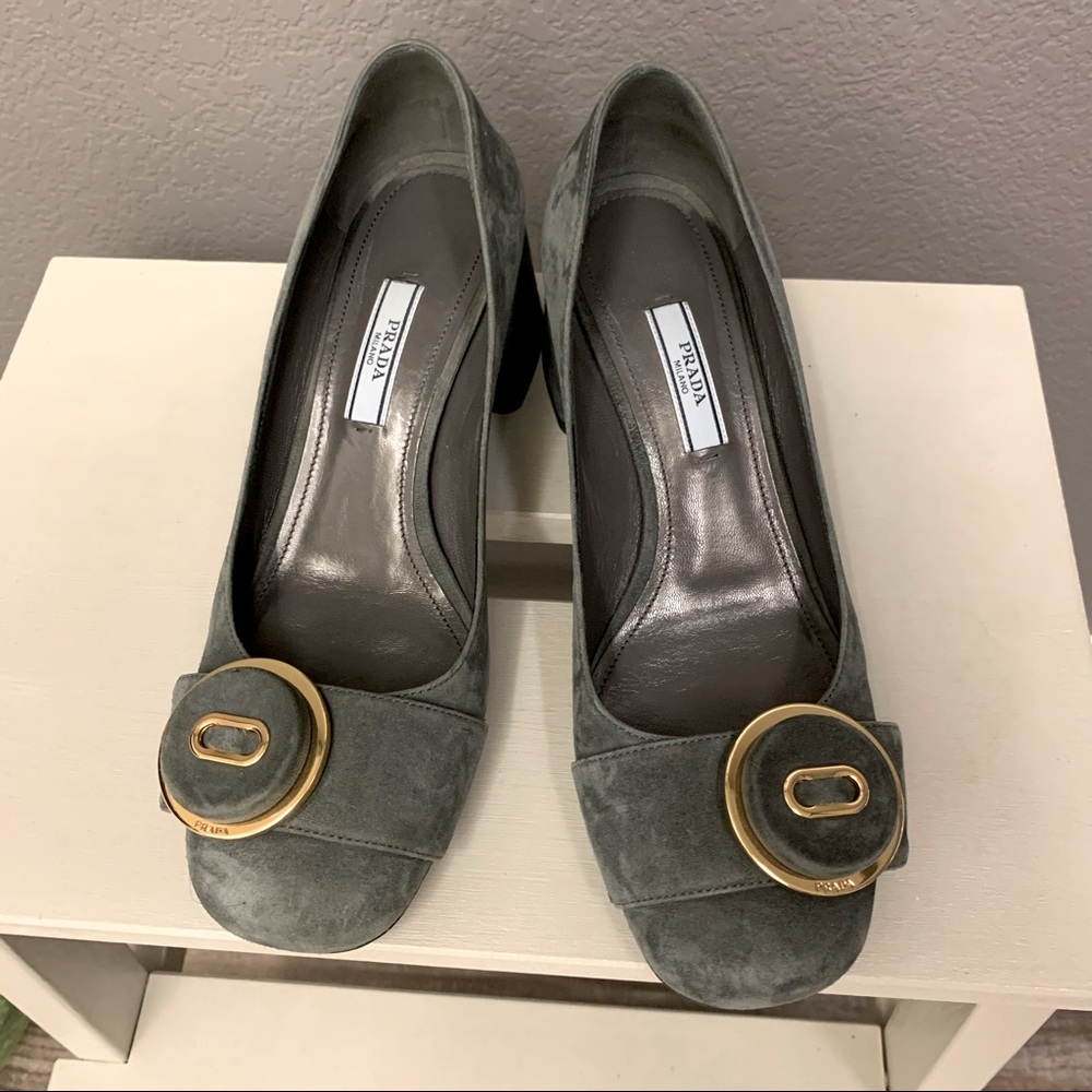Prada grey suede button pump size 37